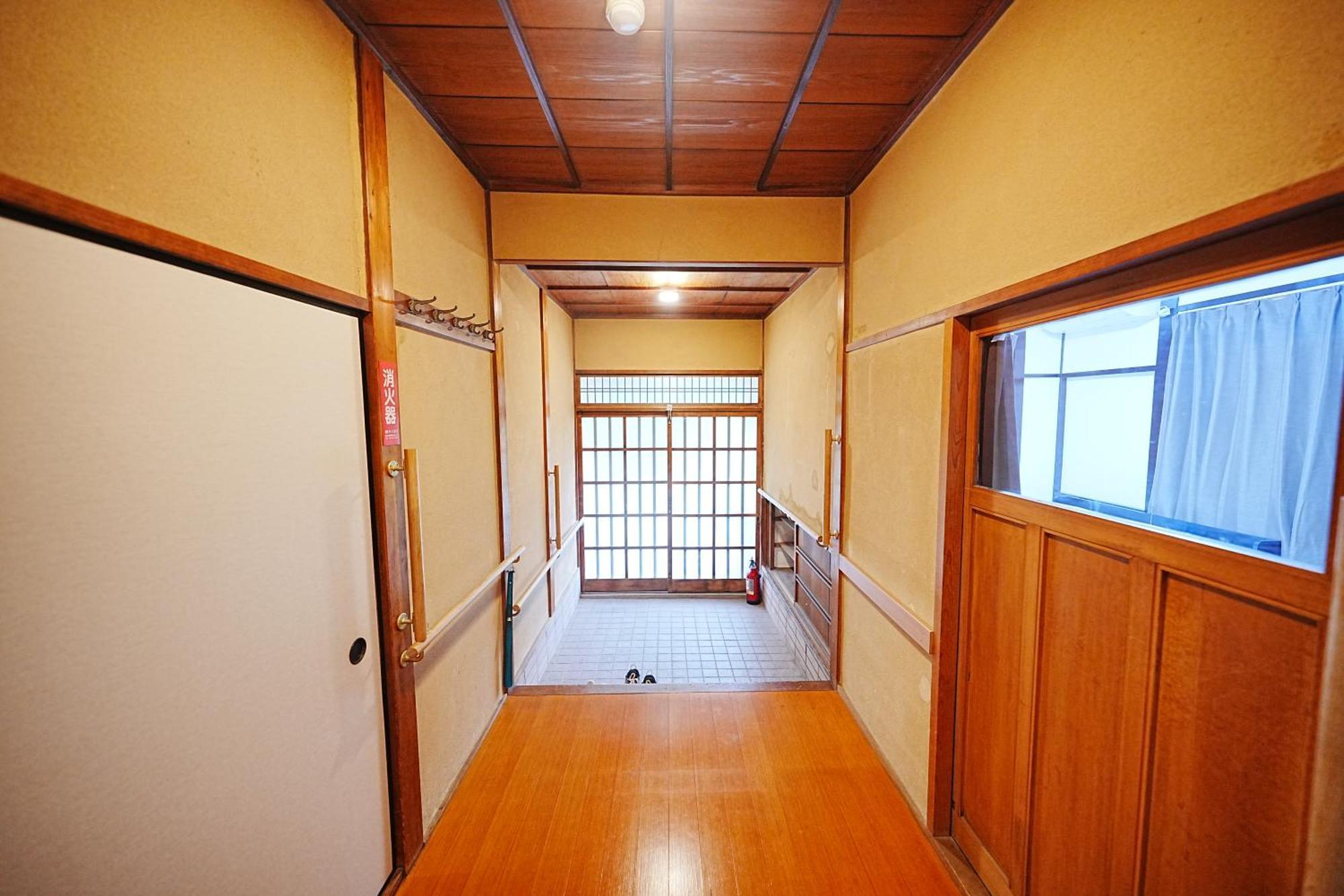 Family Or Business Travel 20 Percent Off丨200 Sqm 丨 14 Min To Shinjuku 丨century-Old Japanese Garden 丨3 Parking Spaces丨4 Bedrooms 東京都 エクステリア 写真