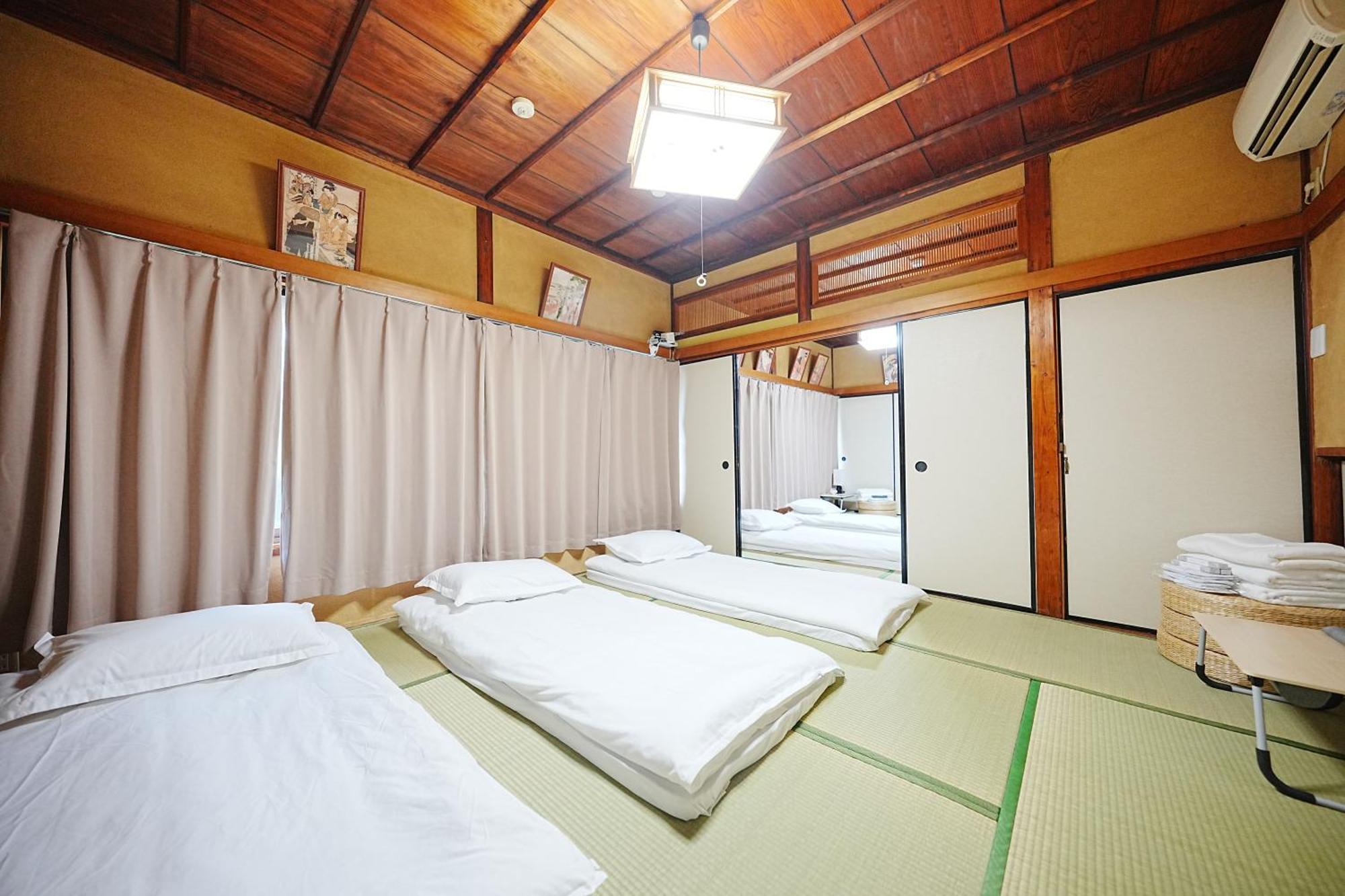 Family Or Business Travel 20 Percent Off丨200 Sqm 丨 14 Min To Shinjuku 丨century-Old Japanese Garden 丨3 Parking Spaces丨4 Bedrooms 東京都 エクステリア 写真