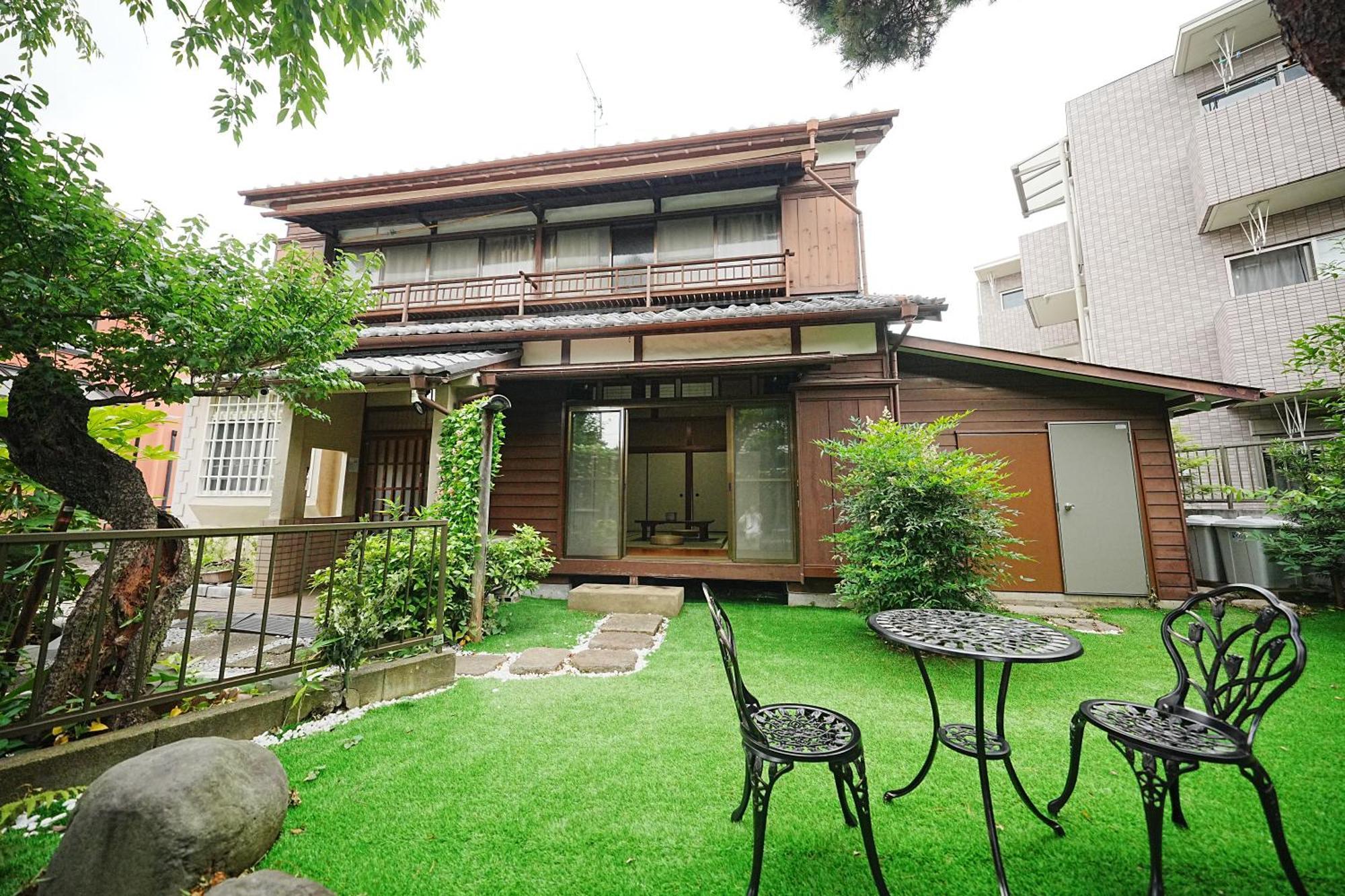 Family Or Business Travel 20 Percent Off丨200 Sqm 丨 14 Min To Shinjuku 丨century-Old Japanese Garden 丨3 Parking Spaces丨4 Bedrooms 東京都 エクステリア 写真