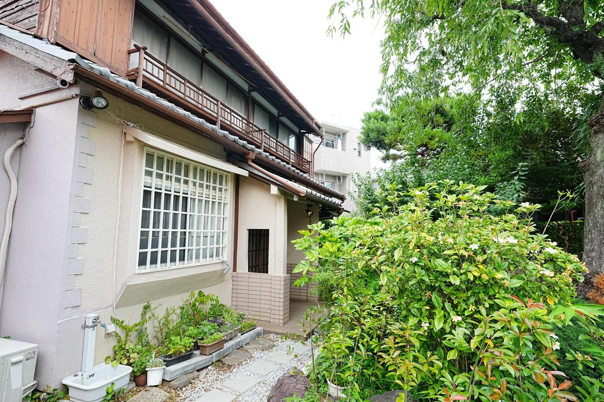 Family Or Business Travel 20 Percent Off丨200 Sqm 丨 14 Min To Shinjuku 丨century-Old Japanese Garden 丨3 Parking Spaces丨4 Bedrooms 東京都 エクステリア 写真