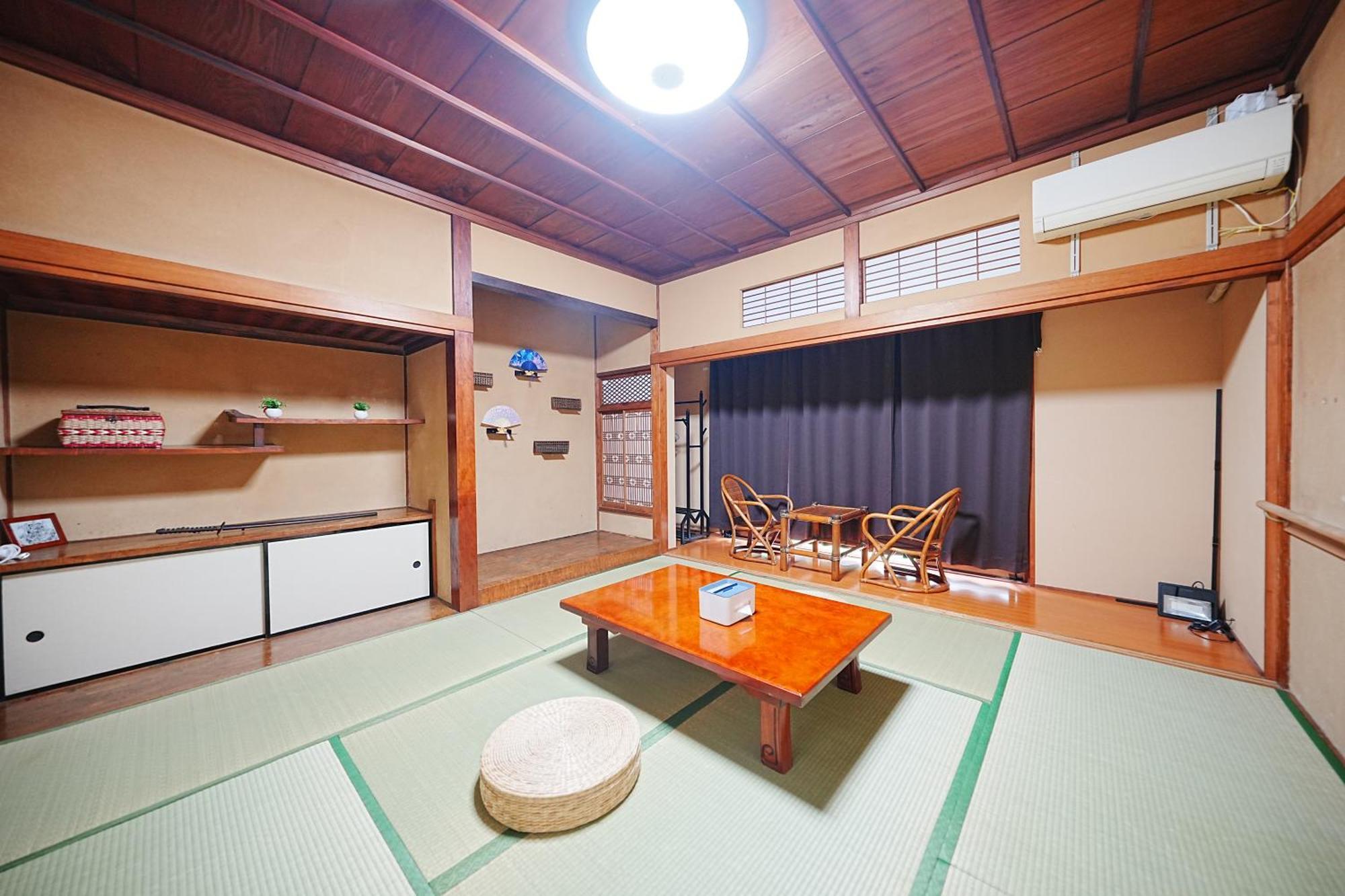 Family Or Business Travel 20 Percent Off丨200 Sqm 丨 14 Min To Shinjuku 丨century-Old Japanese Garden 丨3 Parking Spaces丨4 Bedrooms 東京都 エクステリア 写真