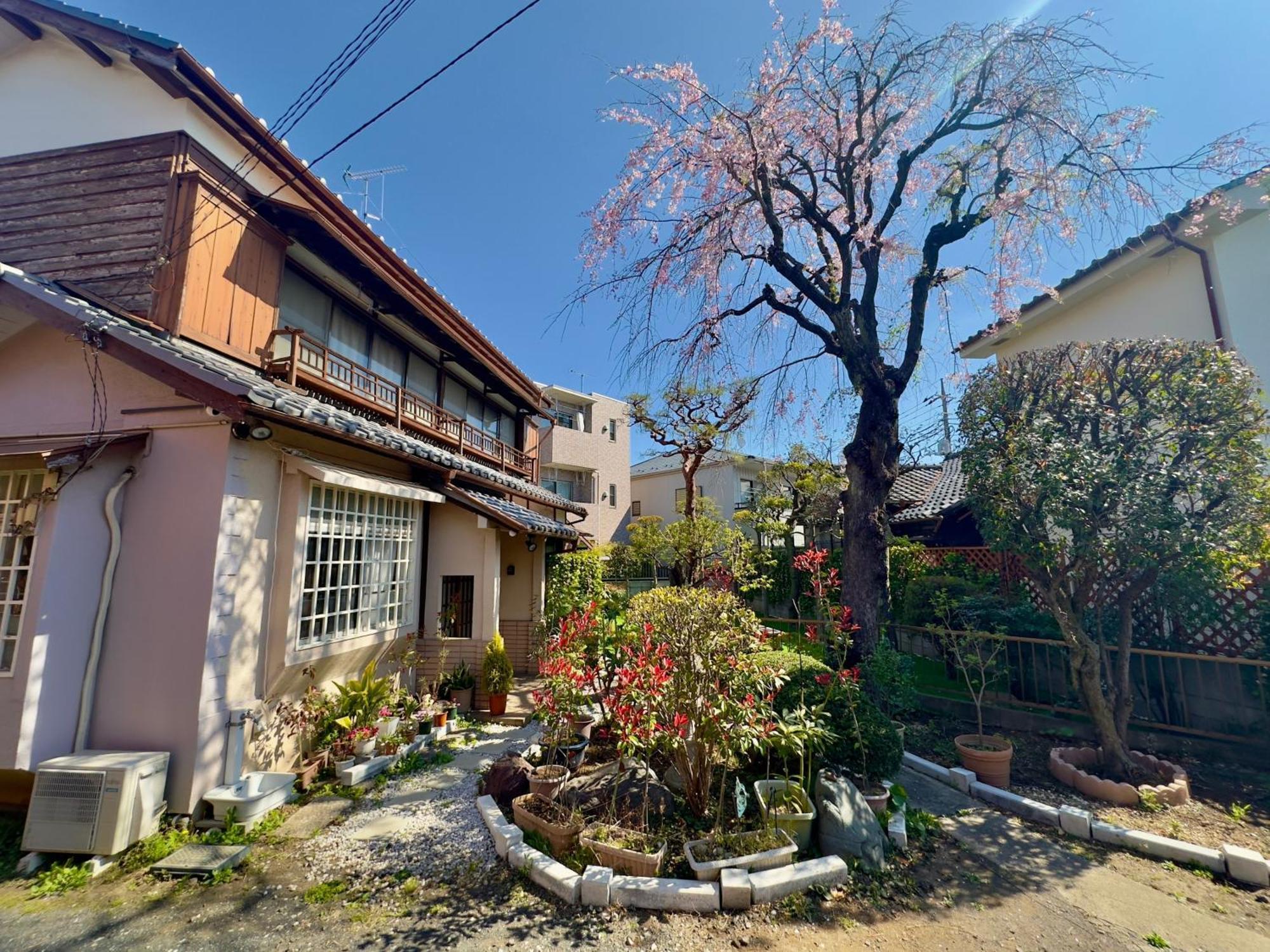 Family Or Business Travel 20 Percent Off丨200 Sqm 丨 14 Min To Shinjuku 丨century-Old Japanese Garden 丨3 Parking Spaces丨4 Bedrooms 東京都 エクステリア 写真