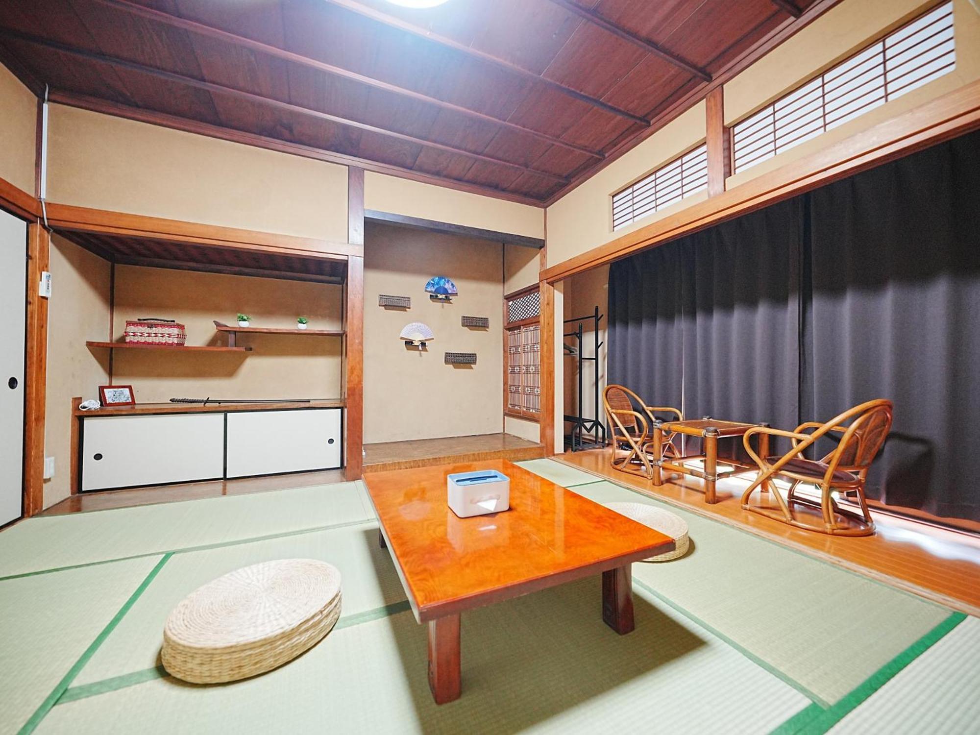 Family Or Business Travel 20 Percent Off丨200 Sqm 丨 14 Min To Shinjuku 丨century-Old Japanese Garden 丨3 Parking Spaces丨4 Bedrooms 東京都 エクステリア 写真
