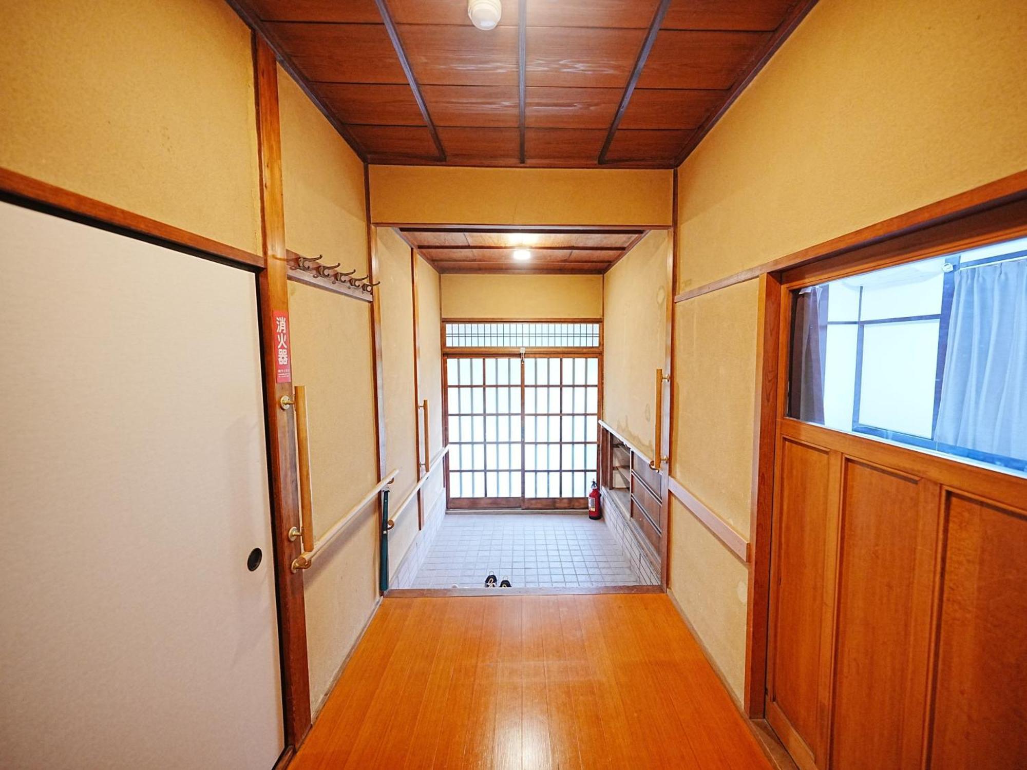 Family Or Business Travel 20 Percent Off丨200 Sqm 丨 14 Min To Shinjuku 丨century-Old Japanese Garden 丨3 Parking Spaces丨4 Bedrooms 東京都 エクステリア 写真